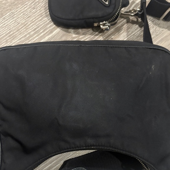 Prada Reedition Authenticated - Picture 5 of 11